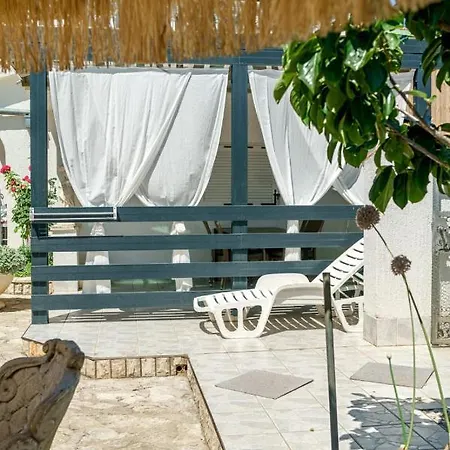 Apartment Katica- Srima