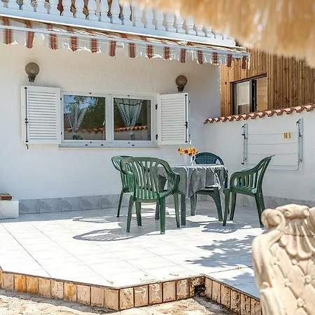 Katica- Apartment Srima