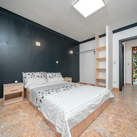 Apartment Katica- *